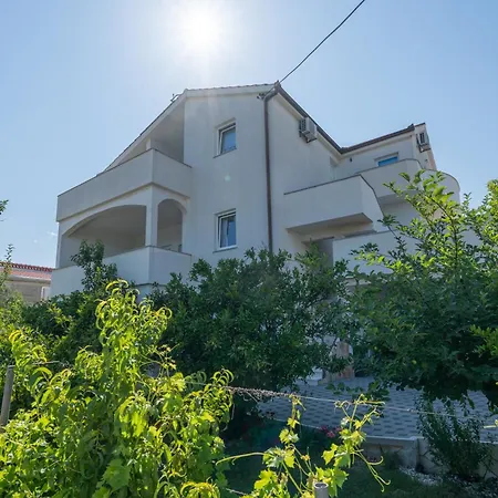 Apartament Livaja Plano